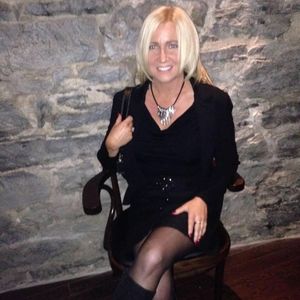 Meet your Posher, Debbie